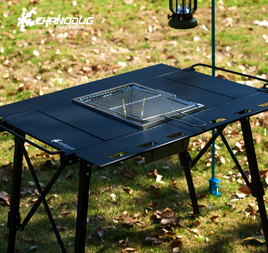 折りたたみ式アルミキャンプテーブルとFX-7156 IGTリフティング